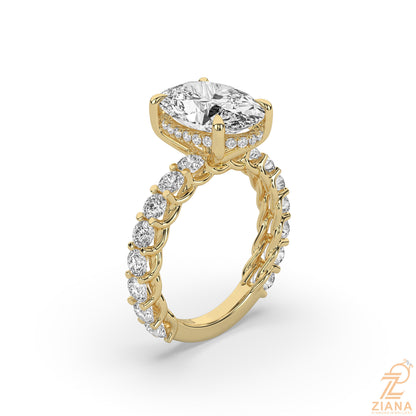 Oval Solitaire Engagement Ring