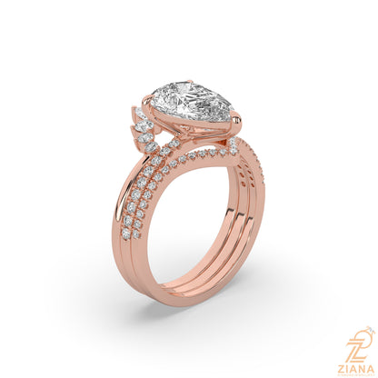 Pear Diamond Engagement Ring Set