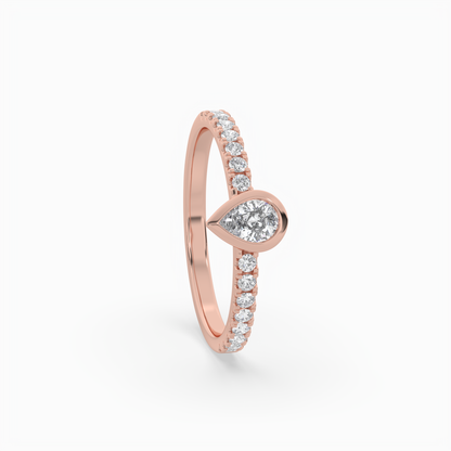Pear Cut Solitaire Halo Diamond Shan